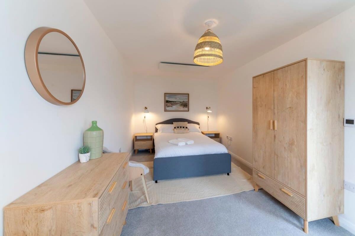 Contemporary 1 Bedroom Apartment In Ashford 阿什弗德 外观 照片